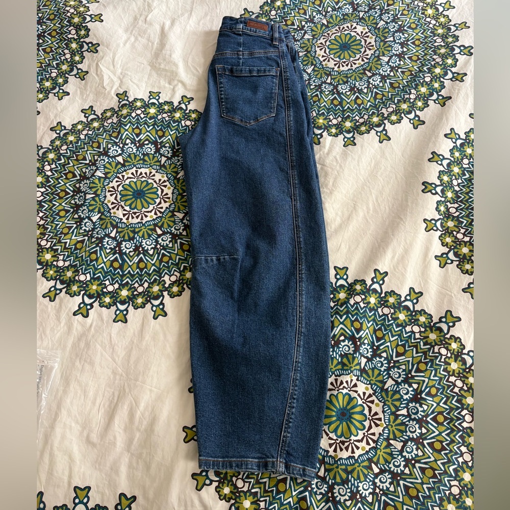 BLANKNYC
Deep Down Jeans - Picture 8 of 10